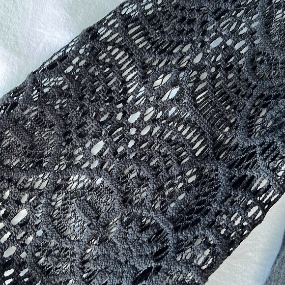 Ralph Lauren flowy cotton shirt with lace arms and detailing - Picture 2 of 4